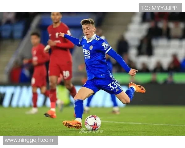 激战英超赛场莱斯特城迎战利物浦精彩直播不容错过