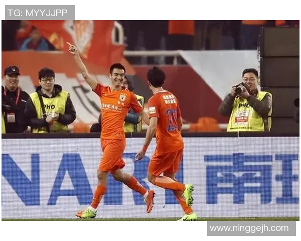 鲁能与申花在2016赛季的精彩对决回顾与战术分析